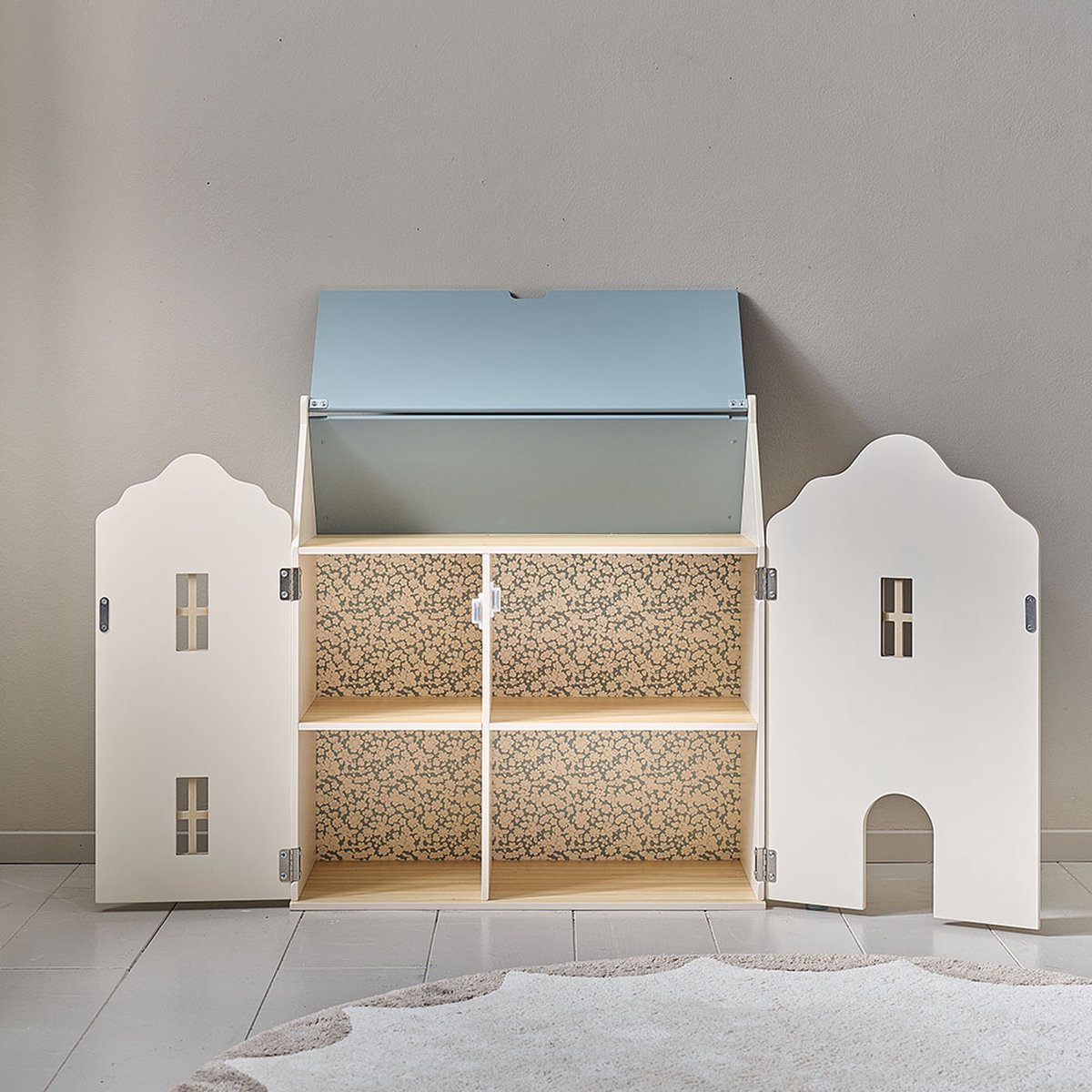 Petite Amélie Houten Poppenhuis Beige & Pastelblauw - H.66 cm - Drie Verdiepingen vol Tijdloze Charme - Stralend Beige met Pastelblauw Dak — afbeelding 2