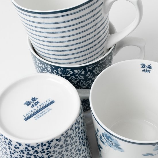 Coffret 4 Tasses Assorti 32 cl.