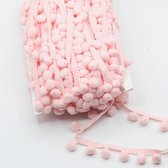 16 Meter POLYESTER POMPOM LINT, Breedte 10MM om op te Naaien, Pompons Lengte 15MM, Totale Breedte 25MM, Kleur BABYROZE 10