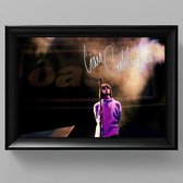 Liam Gallagher Oasis Ingelijste Handtekening – 15 x 10cm In Klassiek Zwart Frame – Gedrukte handtekening - Beady Eye - Noel Gallagher - Wonderwall - Don't Look Back in Anger
