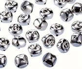 10 belletjes zilver nikkel - 14 mm - bellen rinkelbel - feestdecoratie carnaval/kerst - knuffels of slofjes - aannaaibaar oogje