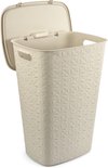 Beige Curver Softex wasmand met deksel, met een ruitenpatroon en handgrepen.