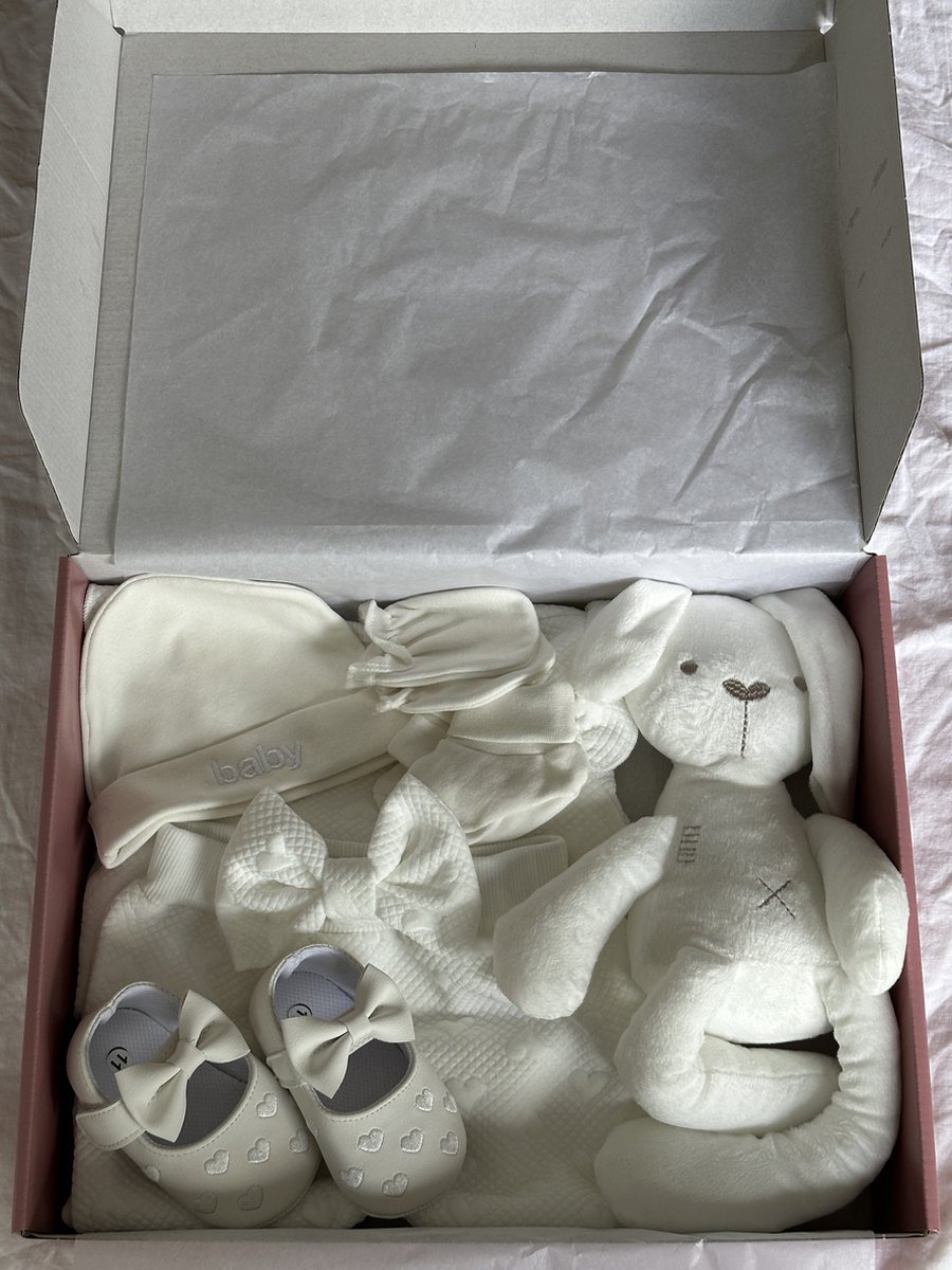 Goedkoopste Baby Geschenkset / Kraamcadeau, 7 Delig, Babyshower, Meisje 0-6 Maanden
