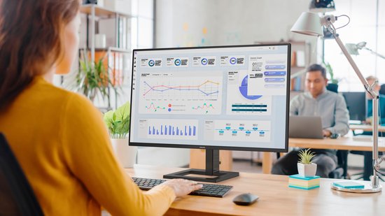 Philips 27E1N5900R 27" Computer Monitor (UHD/60Hz/IPS/4ms/USB-C 65W/Height/Pivot/Tilt) | YOHO - View #11