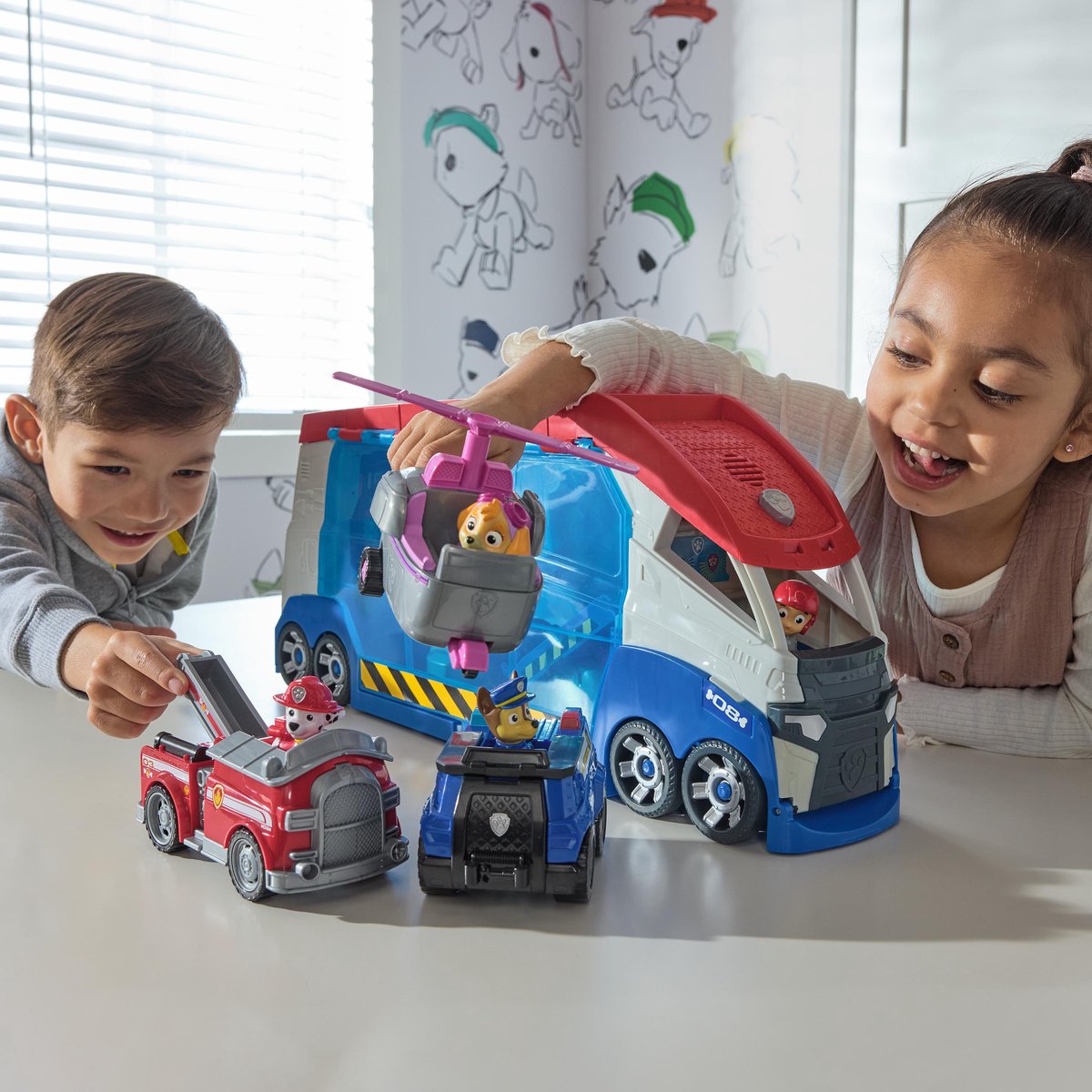 PAW Patrol - Transformerende PAW Patroller met voertuigwerpers lichten en geluiden Ryder-actiefiguur en ATV-speelgoedauto — afbeelding 24