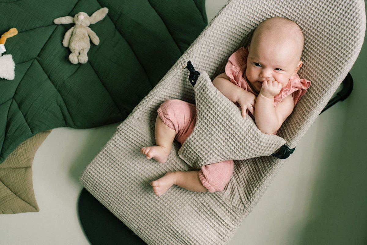 Ukje Hoes Overtrek Wipstoelhoes - Gaat OVER de bekleding van je BabyBjörn wipstoel heen - Perfecte Pasvorm - Makkelijk Wasbaar - Mauve Wafelstof – foto 6