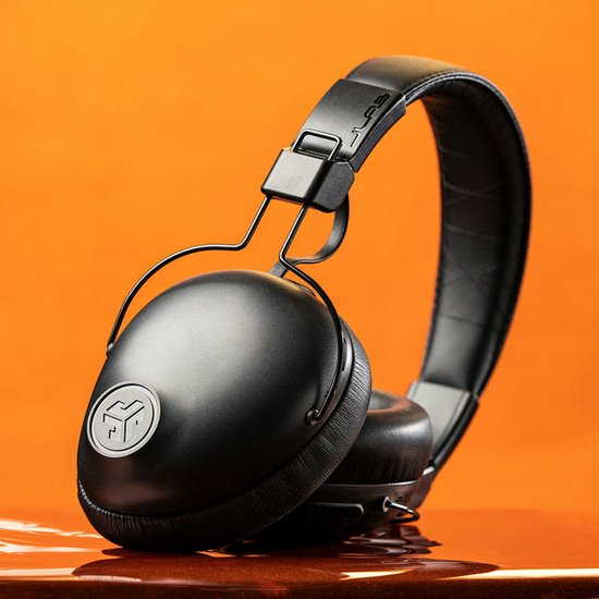 JLab Studio Pro ANC Draadloze Koptelefoon - Bluetooth - 45+ uur Speeltijd - Over Ear Hoofdtelefoon met Noise Cancelling
