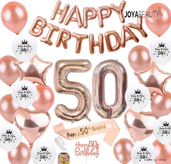 Een roségouden feestdecoratieset met 'Happy Birthday' banner, cijfers 50, sjerp, ballonnen en taarttopper.