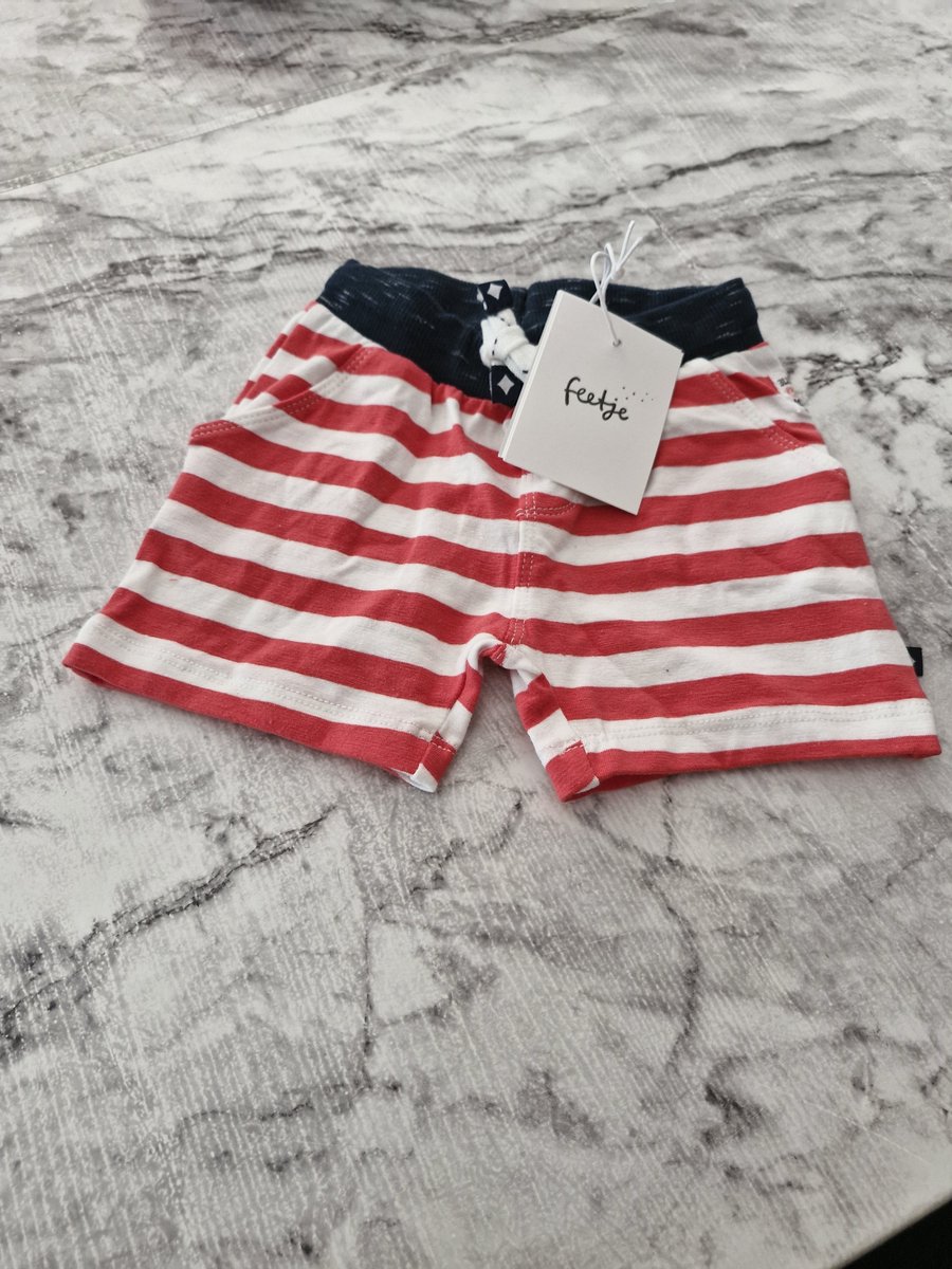 Feetje korte broek sale
