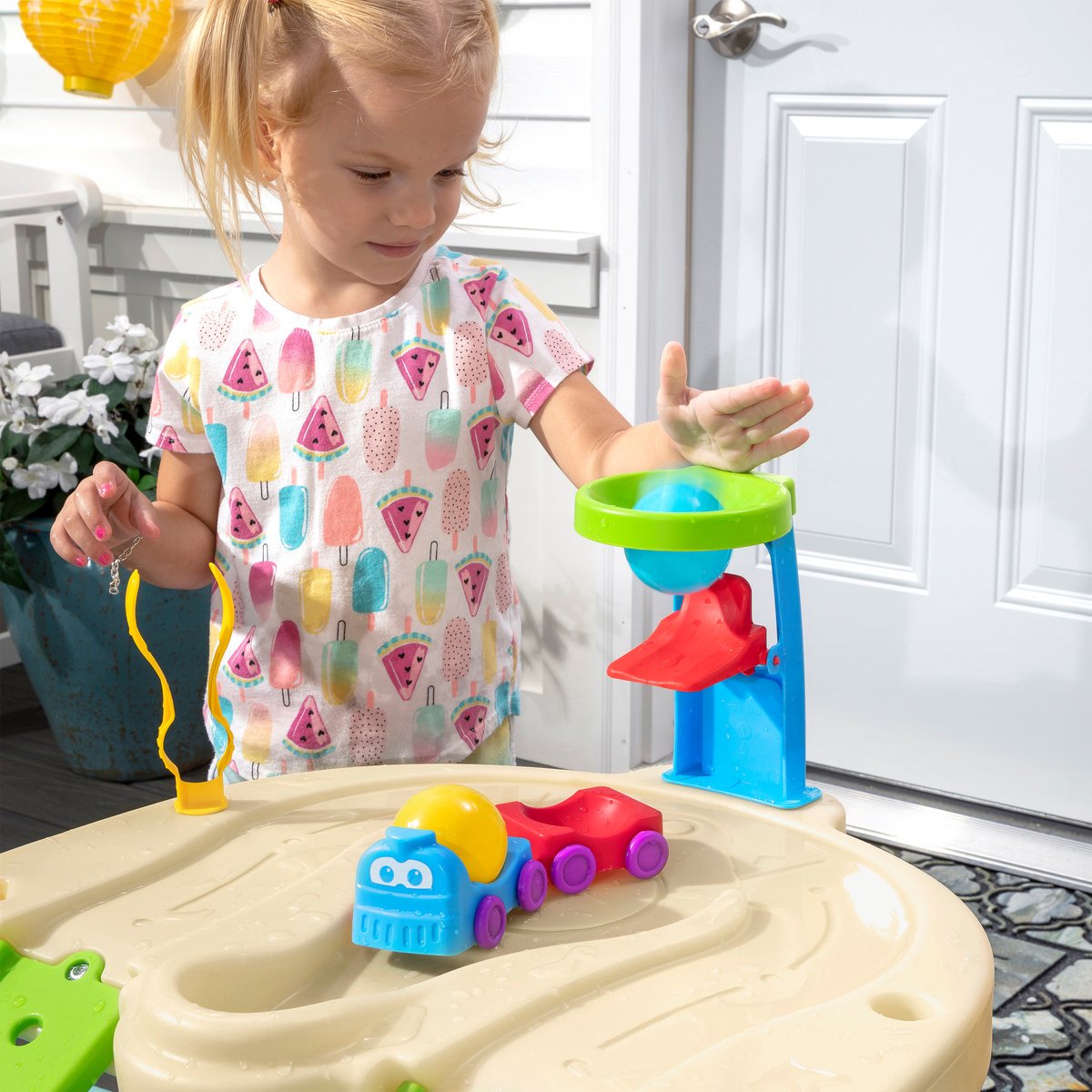 Step2 Ball Buddies Watertafel voor kinderen met ballen - Kinder speelgoed van kunststof met 23 accessoires incl. ballen - Speelgoed activiteitentafel voor binnen of buiten / tuin — afbeelding 8
