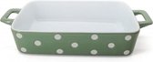 Isabelle Rose sage groene aardewerk ovenschaal met witte stippen en handvaten hand beschilderd 17 x 29,5 x 5 cm