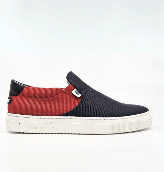 Komrads vegan sneakers - OCNS Slip_On Crayon - schoen uit gerecycleerd en duurzaam materiaal - Navy - maat 37