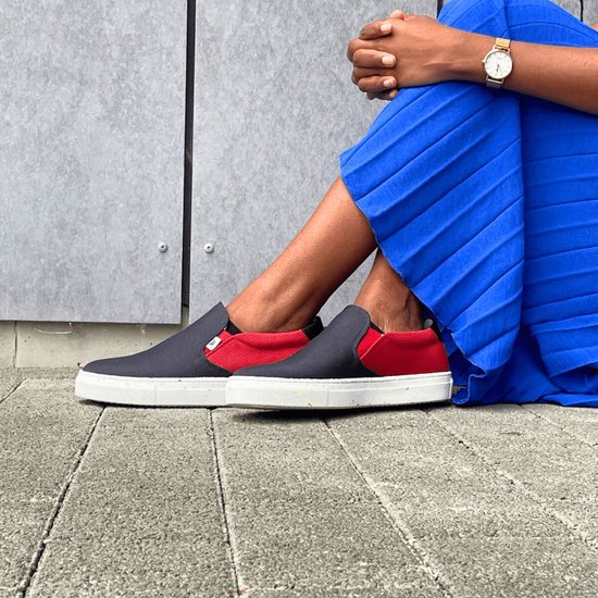 Baskets vegan Komrads - OCNS Slip_On Crayon - chaussure en matière recyclée et durable - Marine - taille 42