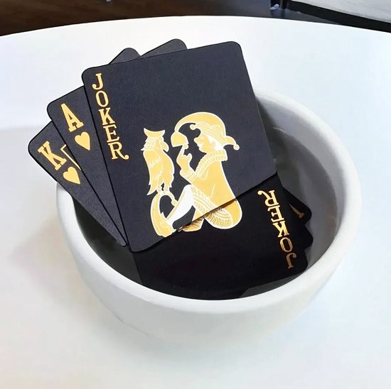 Waterdichte speelkaarten - Waterafstotende speelkaarten - Poker kaartspel - Waterresistente speelkaarten - Speelkaarten waterproof - Plastic kaartspel van Unplugged Essentials — afbeelding 5