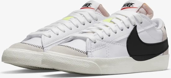 Nike Blazer Low '77 Jumbo 'Sail' - Heren Sneakers - DN2158-101 - Maat 37.5