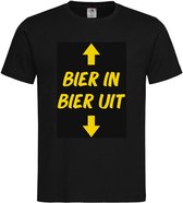 T-shirt Unisex Volwassenen Grappig Tekst "BIER IN BIER UIT" Op Voorkant | korte mouw | Zwart/geel | maat XL