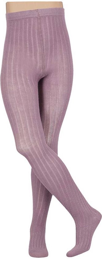 Paarse panty met ribbelpatroon gedragen door model, maat 128/134.