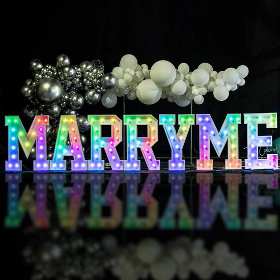 Lichtgevende Letters LOVE - Wit - LED - Versiering Liefde of Huwelijk