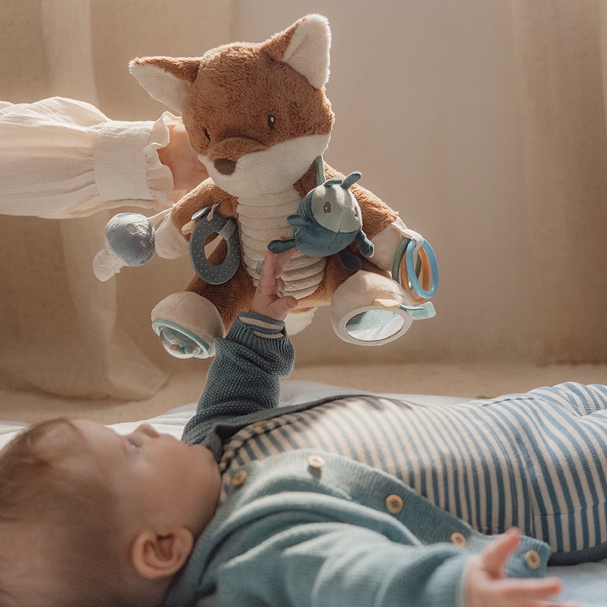 Little Dutch Activiteitenknuffel Vos - Forest Friends - Baby speelgoed - grijp baby speelgoed — afbeelding 5