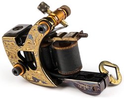 Damascus Pik Tattoo Machine Liner | Professionele Liner Machine Voor Lijnen Schaduw En Vulling | Stevige Tatoeage Gun Voor Studio En Gastspots | Controle En Stabiliteit Voor Precies Werk | Betrouwbare Setup Voor Beginners En Professionals