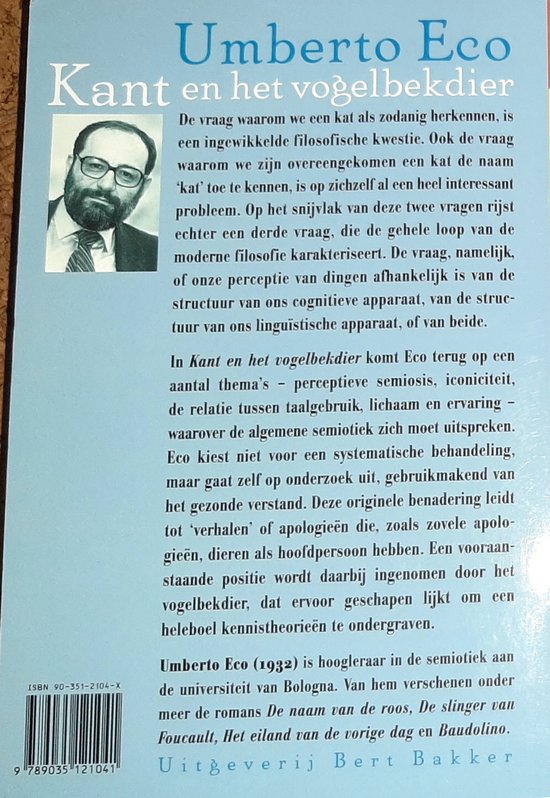 Boekkaft met een portret van een man met bril en tekst over 'Kant en het vogelbekdier'.