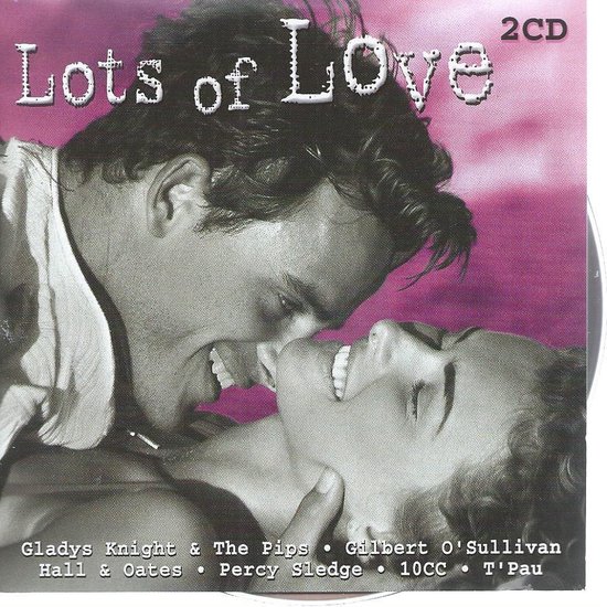 CD hoes met "Lots of Love 2CD" titel en een zwart-wit afbeelding van een man die een vrouw kust.