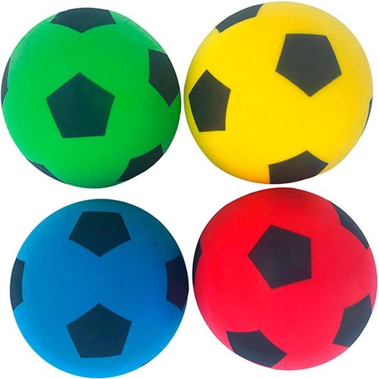 hoog Vaak gesproken Latijns Vier Foamballen met Voetbal print| Softy bal 17.5 cm | Rood Groen, Geel en  Blauw | Dia... | bol.com