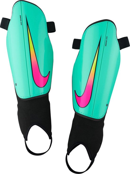 Nike Charge 2.0 Scheenbeschermers ScheenbeschermerVolwassenen -  blauw/roze/geel/zwart | bol.com