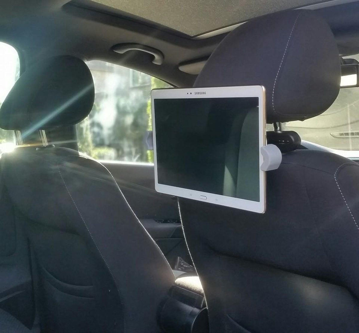 Tablet auto dvd houder BMW iPad / Samsung, hoesjes Apple iPad |