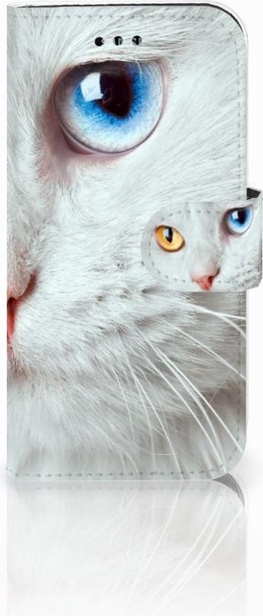 Samsung Galaxy A3 2017 Telefoonhoesje met Pasjes Witte Kat