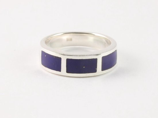 Zilveren ring met lapis lazuli - maat 17.5