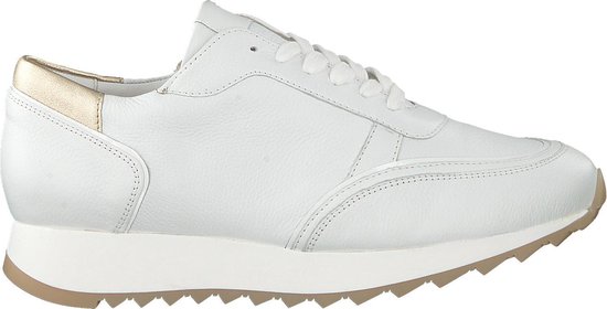 Dit zijn de 5 sneaker trends van 2021 | Fashionchick