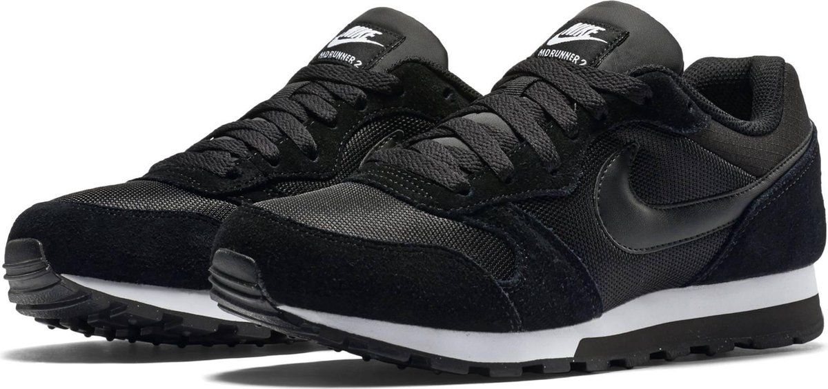 Uitputten radium moordenaar Nike Wmns MD Runner 2 Sneakers Dames - Black/Black-White | bol.com