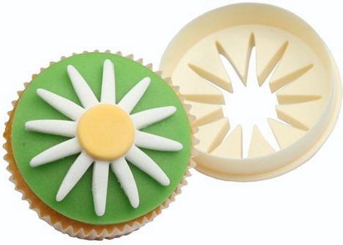FMM Double Sided Cupcake Cutter Daisy/Circle