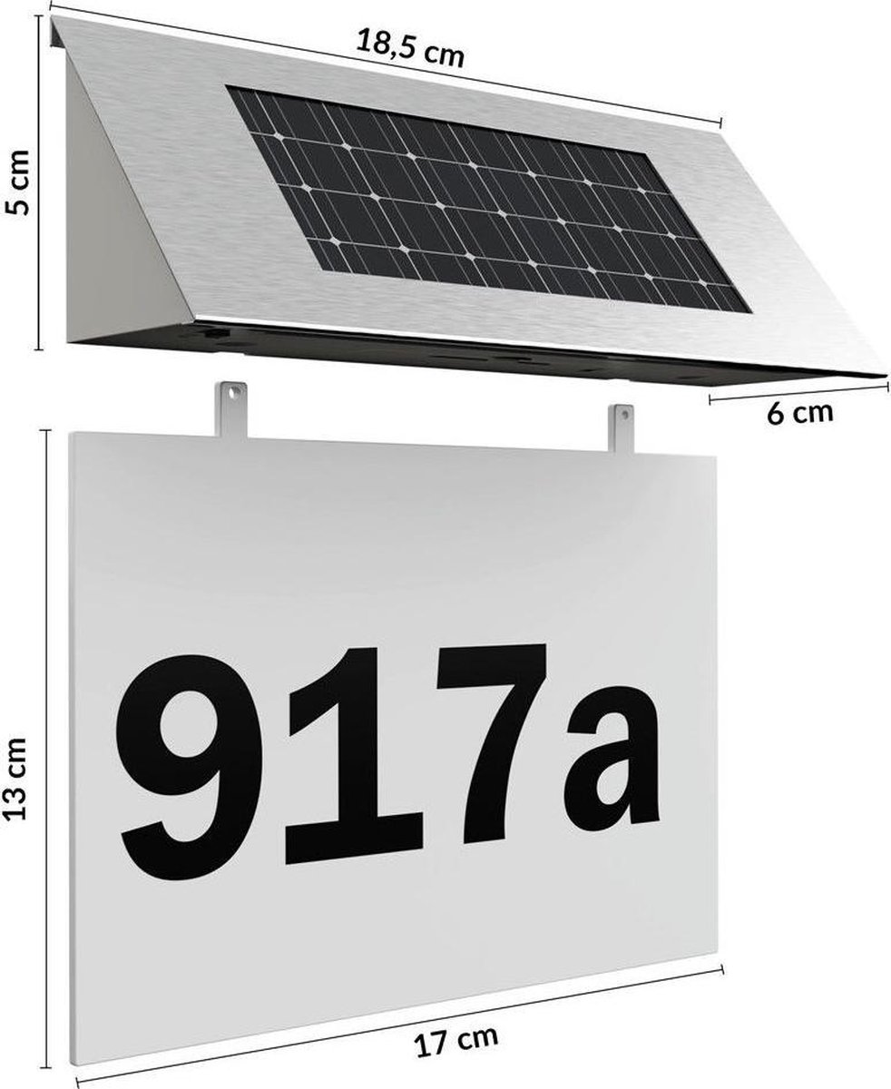 Numéro de maison, fond blanc, éclairage LED, énergie solaire