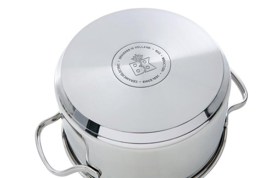 BK Essentials Pannenset 4-delig - 16/18/20cm -Zonder PFAS-vrije antikleeflaag - Pannenset inductie - Inductie kookpan - RVS pannenset - Ovenbestendig tot 230°C - Met glazen deksel - Zilver