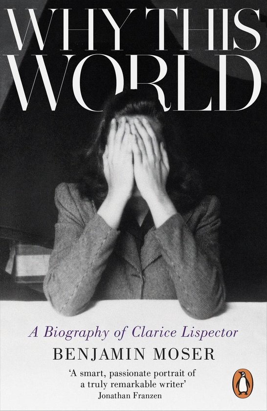 Boekhoes met de titel 'WHY THIS WORLD'. Een vrouw bedekt haar gezicht met haar handen.