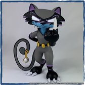 DC Collectibles DC Artists Alley Catwoman by Joe Ledbetter Designer Vinyl