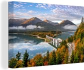 Canvas Schilderij Alpen - Brug - Bos - 60x40 cm - Wanddecoratie
