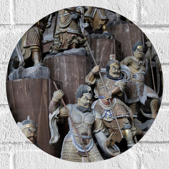 WallClassics - Muursticker Cercle - Statues de Ridder sur Blocs de bois - 30x30 cm Photo sur Muursticker