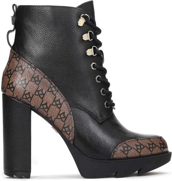Be Bop A Lula par Les Chaussettes Noires - (lyrics