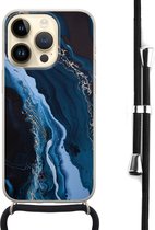 Hoesje met koord - Geschikt voor iPhone 14 Pro - Marmer lagoon blauw - Verstelbaar zwart koord - Transparant, Blauw - Marmer - Leuke Telefoonhoesjes
