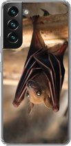 Geschikt voor Samsung Galaxy S22 Plus hoesje - Baby - Vleermuis - Hout - Siliconen Telefoonhoesje