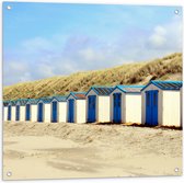 WallClassics - Tuinposter – Blauw met Witte Strandhuisjes - 80x80 cm Foto op Tuinposter  (wanddecoratie voor buiten en binnen)
