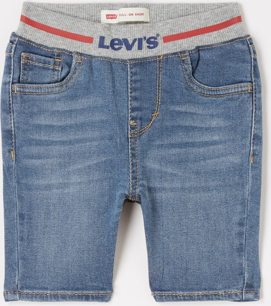 Belangrijke modemensen trekken deze zomer deze broek uit de kast