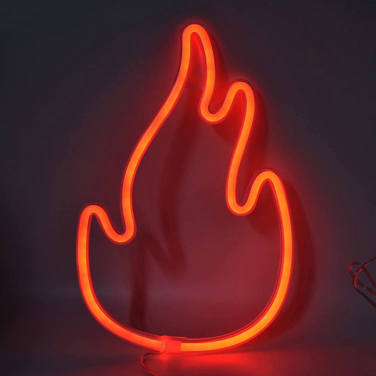 Neon led lamp - Vlam - Rood - 28 x 18 cm - Incl. 3 AA batterijen - Neon Verlichting - Wandlamp