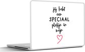 Laptop sticker - 14 inch - Quotes - Stel - Romantisch - Jij hebt een speciaal plekje in mijn hart - Spreuken - 32x5x23x5cm - Laptopstickers - Laptop skin - Cover