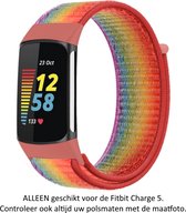 Regenboog Nylon Bandje geschikt voor Fitbit Charge 5 & Charge 6 – Pride – Progress – LGBTQ – Maat: zie maatfoto – nylon smartwatch strap - Polsbandje - Horlogeband / Polsband / Armband