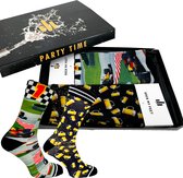 Sock My Feet - sokken heren 39 42 - Duurzaam cadeau - cadeau voor man – cadeautje - happy sokken - vrolijke sokken – socks giftbox – grappige cadeaus