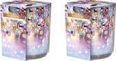 Set van 2 Geurkaarsen winterdroom XMas-Time mooi bedrukt met kerstballen Ø6x8cmH 22branduren per geurkaars